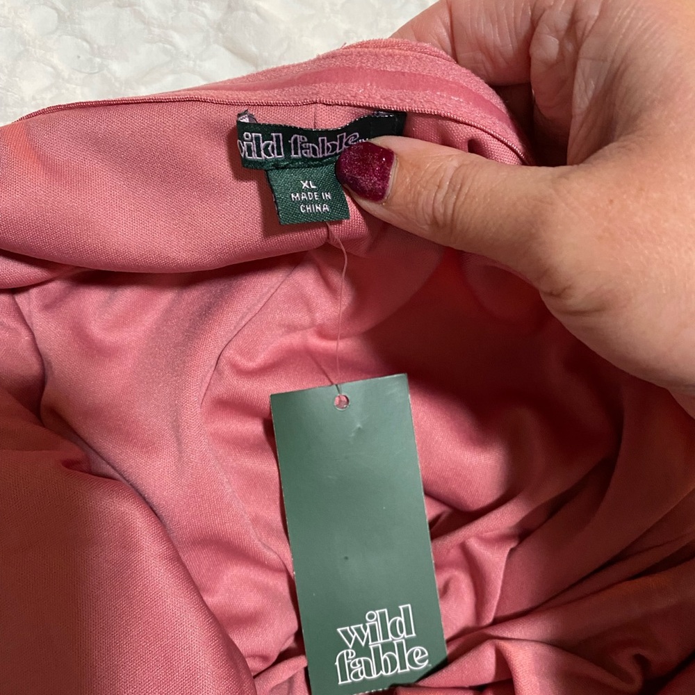 Pink bodysuit - Picture 4 of 5